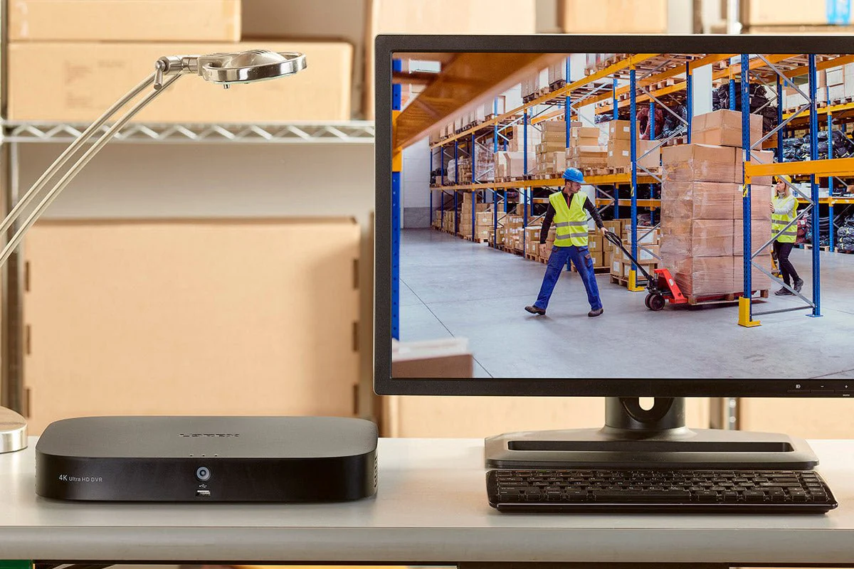 Lorex 4K 20 Camera Capable (16 Wired and 4 Fusion Wi-Fi) 2TB Wired DVR System with 7 Smart Deterrence Cameras - Image 6