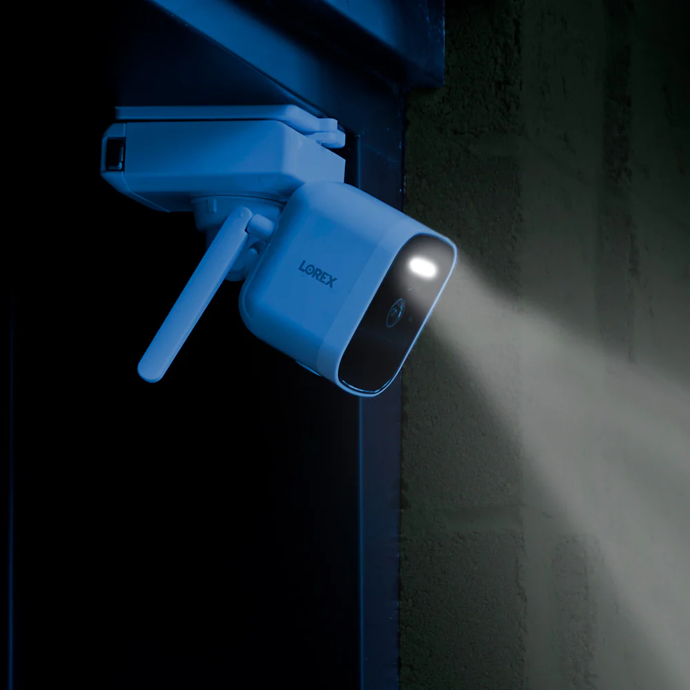 Lorex 4K 1TB NVR System with 2 Outdoor Battery Security Cameras - Image 4
