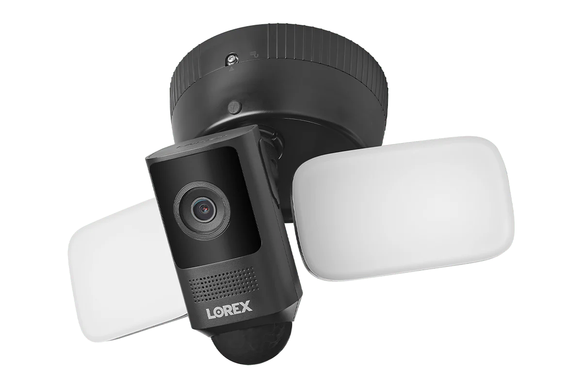 Lorex 2K Wired Floodlight Security Camera (32GB) - Image 6